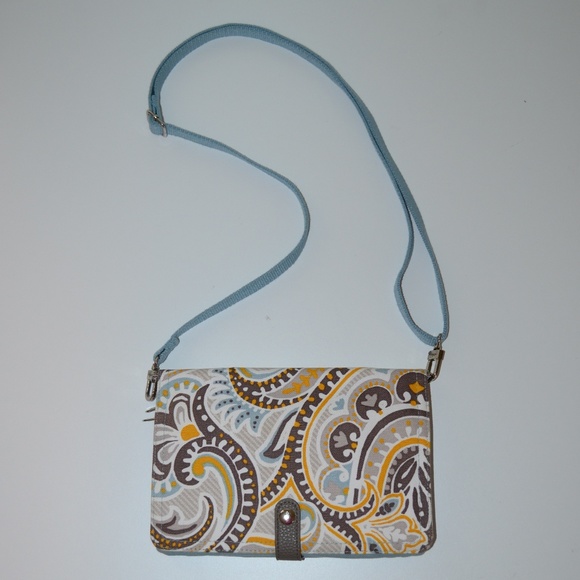 thirty-one Handbags - NWOT Thirty-One Parisian Garden Crossbody Clutch